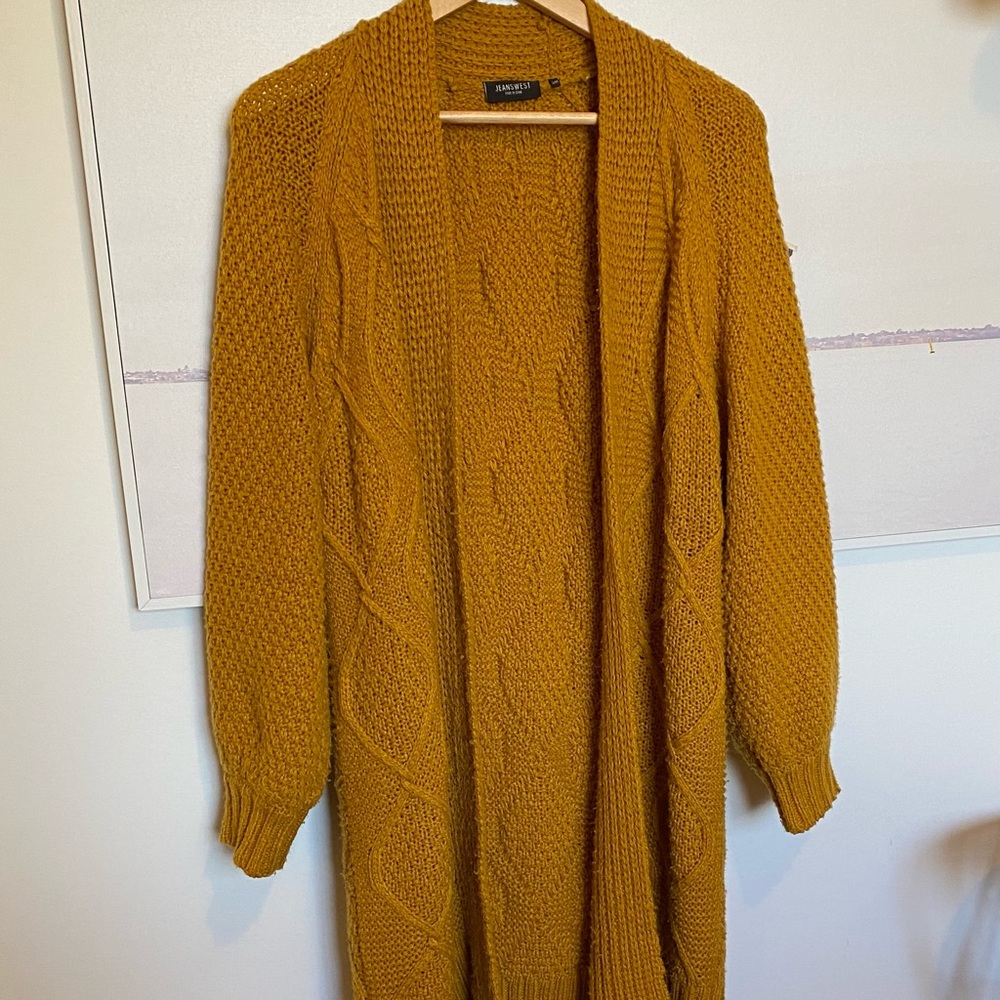 Jeanswest long snugly mustard cardigan. - Picture 3 of 5